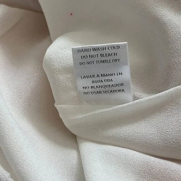 Endless Rose Crochet Lace Mini Skirt Size Medium - Picture 9 of 9